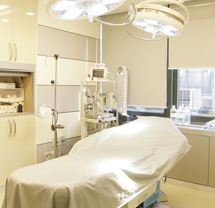 Safe aseptic operation room